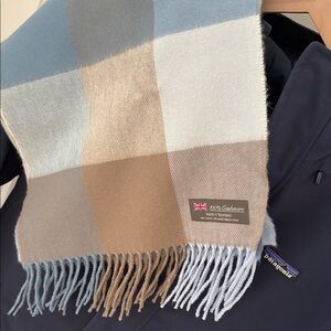 Scottish Cashmere Scarf NWOT